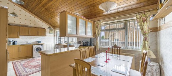 4 غرف نوم منزل في Swindon, United Kingdom رقم 13537 5