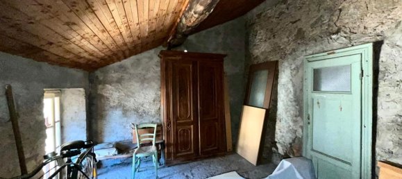4-Zimmer Wohnung in Varese, Italy, Nr. 315050 32