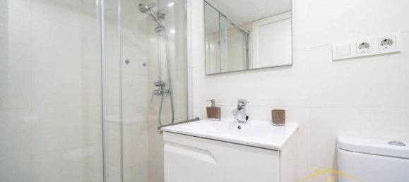 3 chambres Appartement à Alicante, Spain No. 188214 28