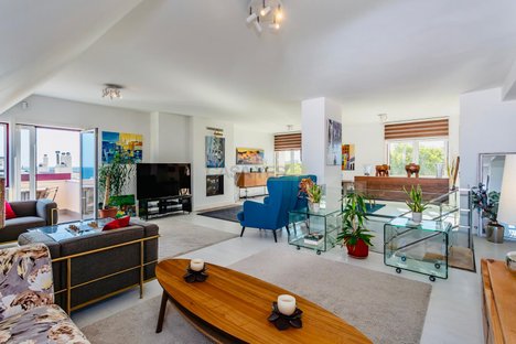 4 bedrooms Penthouse in Cascais, Portugal No. 107129
