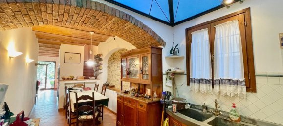 6-Zimmer Haus in Montespertoli, Italy, Nr. 137710 10