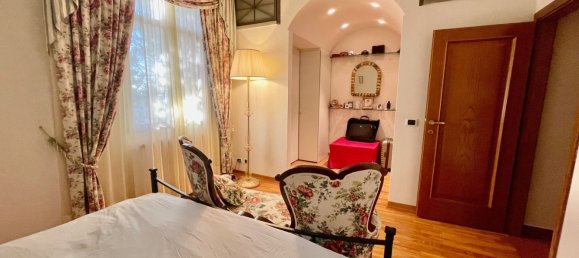 6-Zimmer Haus in Montespertoli, Italy, Nr. 137710 12