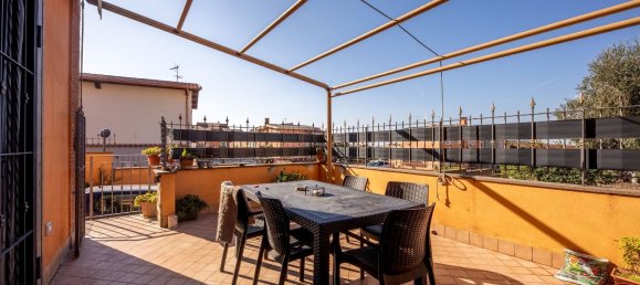 3 rooms Apartment in Fonte Nuova, Italy No. 10617 2