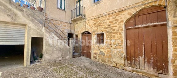 8 bedrooms Apartment in Calascibetta, Italy No. 46415 6
