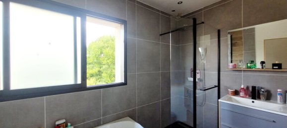 1 غرف نوم منزل في Plescop, France رقم 281643 12