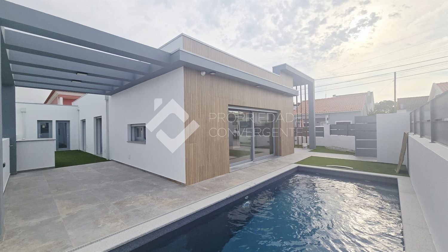 3 bedrooms House in Seixal, Portugal No. 327739