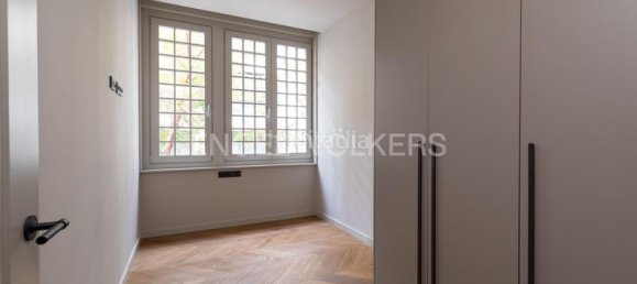 Квартира с 4 спальнями в Старый город, Испания № 104012 7