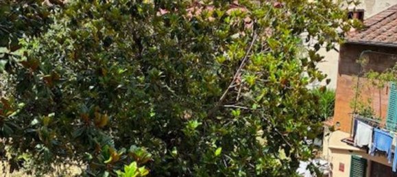 5 rooms Apartment in Florence, Italy No. 116212 6