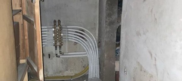 5 rooms Apartment in Florence, Italy No. 116212 12