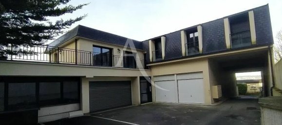 2 bedrooms Apartment in Noisy-le-Grand, France No. 133859 9