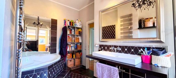 4 rooms Apartment in Rome, Italy No. 195871 46