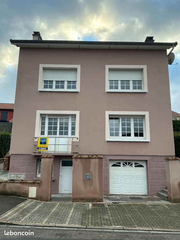 3 bedrooms House in Longlaville, France No. 42138