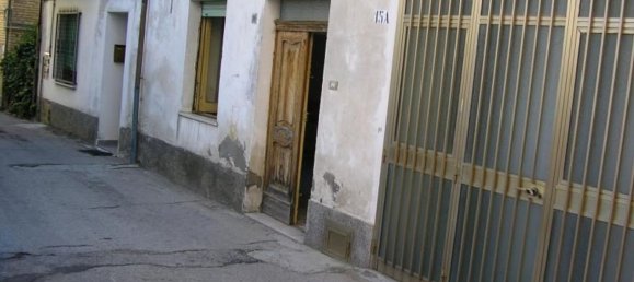 Дом с 8 комнатами в Купелло, Италия № 233943 6