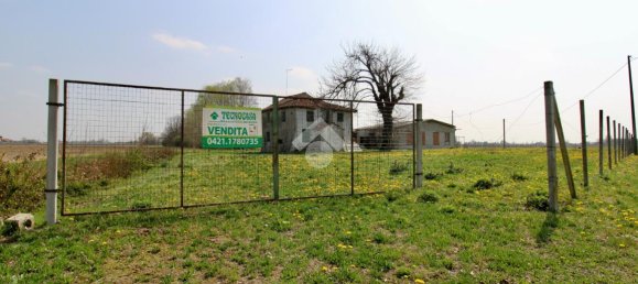 3 rooms House in Salgareda, Italy No. 136961 11