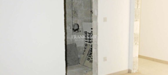 Ático de 3 dormitorios en Balzan, Malta No. 2514 16