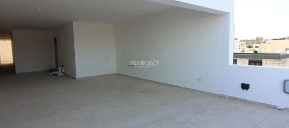 Ático de 3 dormitorios en Balzan, Malta No. 2514 10