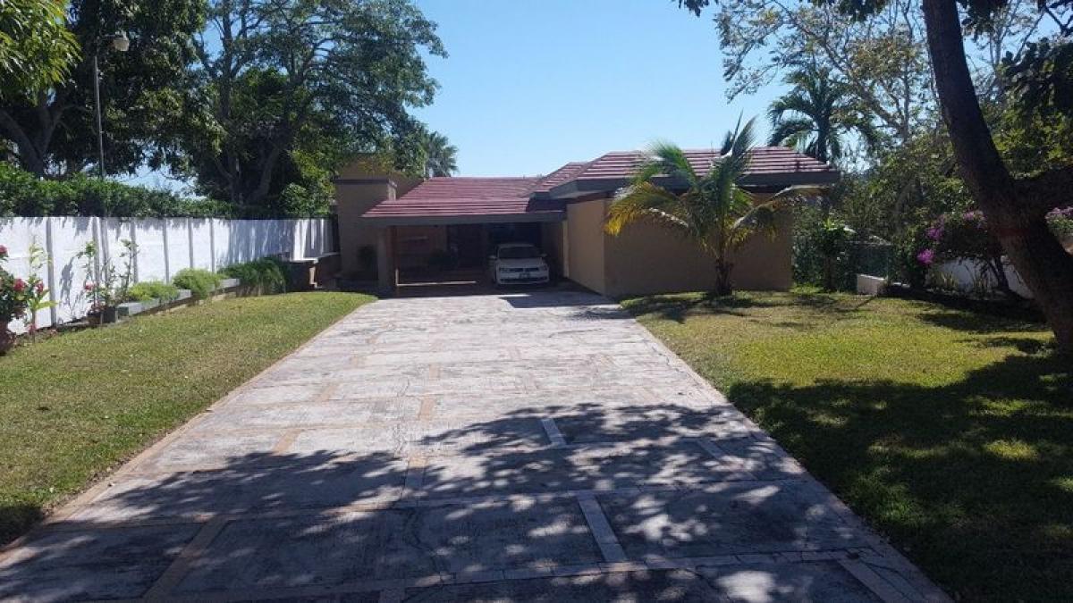 4 bedrooms House in Tamaulipas, Mexico No. 149109