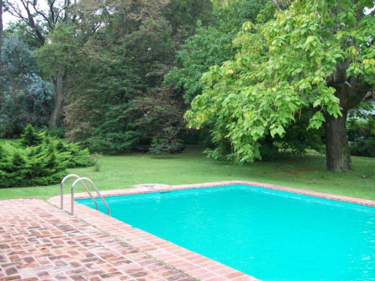 2 bedrooms House in Tigre, Argentina No. 3479