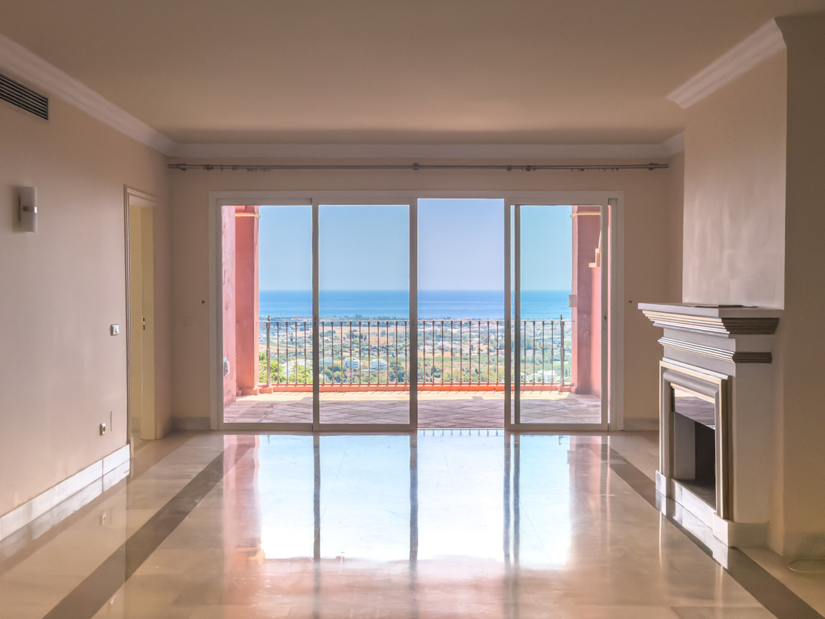 Квартира с 2 спальнями в Ла Квинта, Испания № 185456