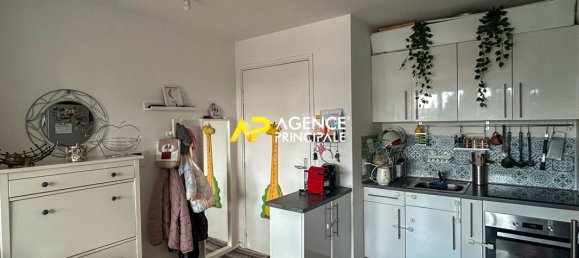 1 bedroom Apartment in Bezons, France No. 179726 4
