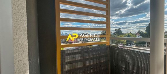 1 bedroom Apartment in Bezons, France No. 179726 11