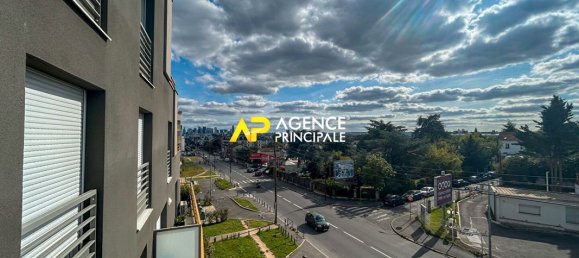 1 bedroom Apartment in Bezons, France No. 179726 12