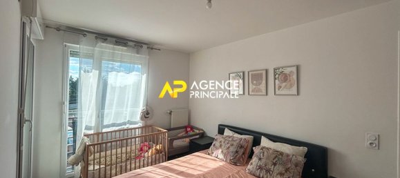 1 bedroom Apartment in Bezons, France No. 179726 8