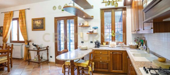 Villa T4 em Morlupo, Italy N.º 75946 7