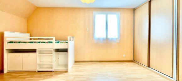 Casa de 6 habitaciónes en Bieville-Beuville, France No. 297406 14