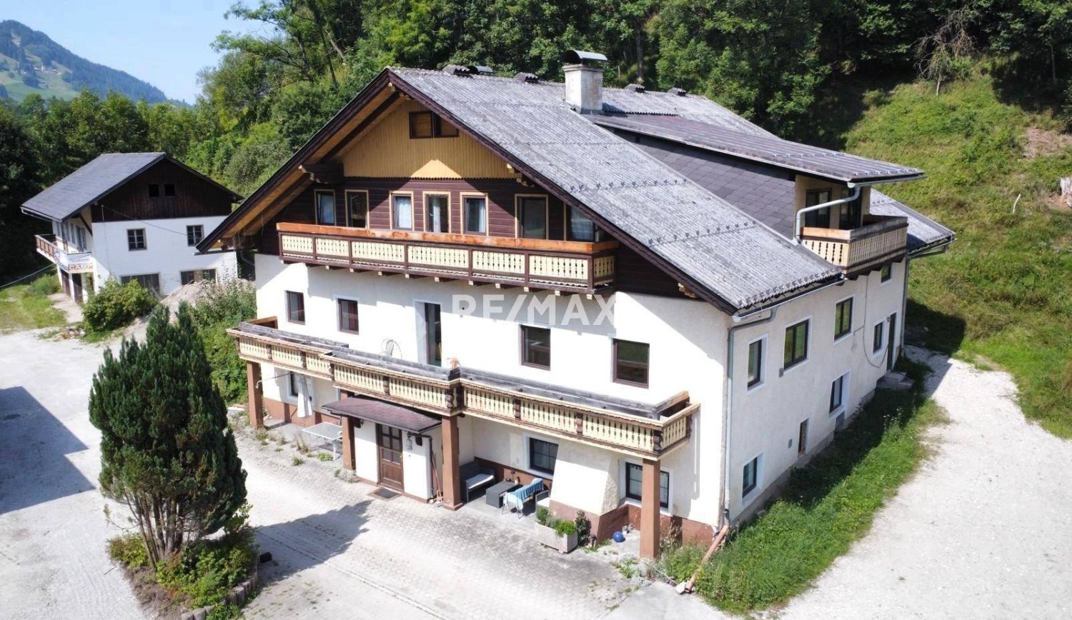 7 rooms Apartment in Liezen, Austria No. 221003