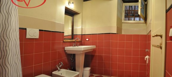 14 rooms House in Cavriglia, Italy No. 235104 10