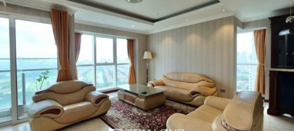 Apartamento de 4 dormitorios en Tay Ho, Vietnam No. 889 2
