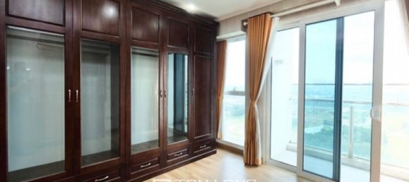 Apartamento de 4 dormitorios en Tay Ho, Vietnam No. 889 6