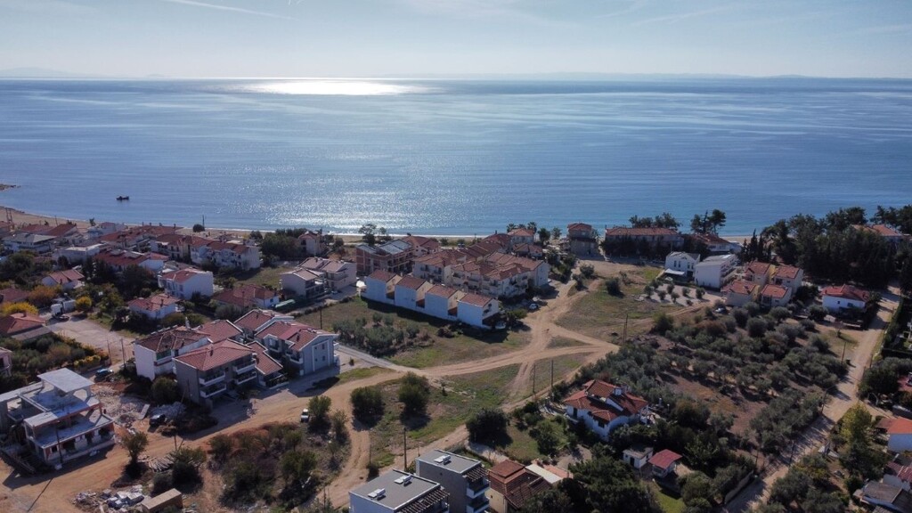 Terreno en Polygyros, Greece 1959 m² No. 94226