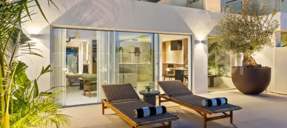 3 bedrooms Townhouse in Marbella, Spain No. 187702 16