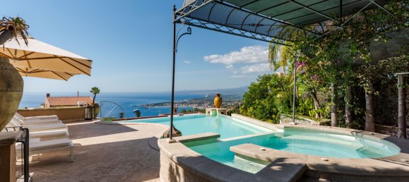 4 غرف نوم فيلا في Taormina, Italy رقم 379239 2