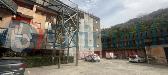 2 bedrooms Apartment in Messina, Italy No. 209245 16