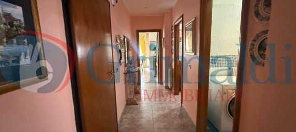 2 bedrooms Apartment in Messina, Italy No. 209245 13