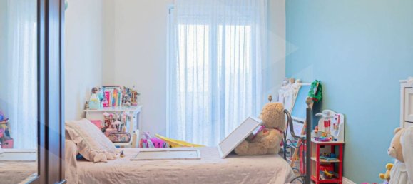 4 rooms Apartment in Bari, Italy No. 18826 14