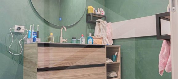 4 rooms Apartment in Bari, Italy No. 18826 18