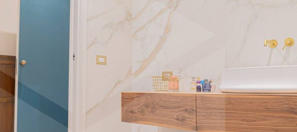 4 rooms Apartment in Bari, Italy No. 18826 11