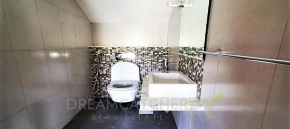 3 bedrooms Villa in Jumeirah Park, UAE No. 210 7