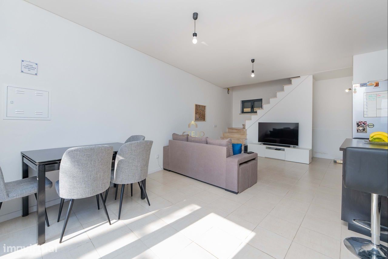 2 bedrooms House in Alenquer, Portugal No. 292406