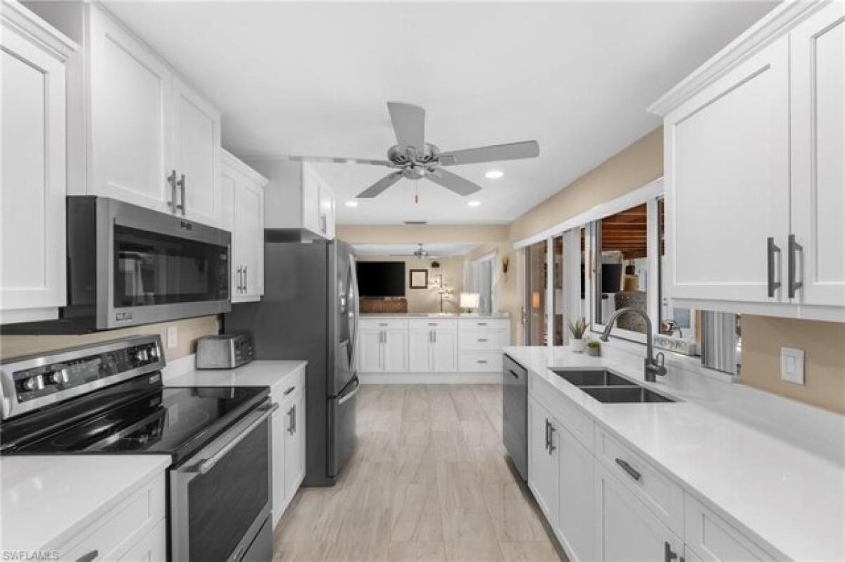 2 bedrooms House in Cape Coral, USA No. 381162