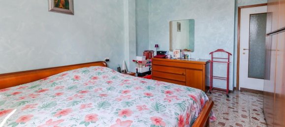 3 bedrooms Apartment in Milan, Italy No. 364957 18