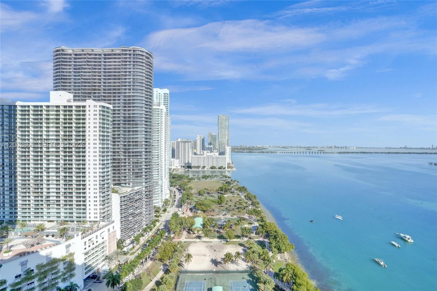 2 dormitorios propiedad comercial en alquiler en Miami, Miami-Dade, Florida, USA № 614911