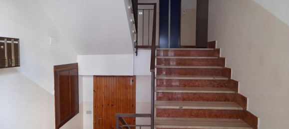 6 rooms Apartment in Soverato, Italy No. 86021 17