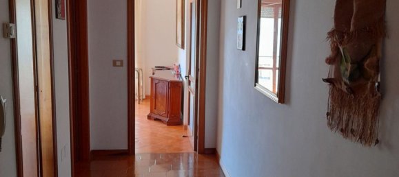 6 rooms Apartment in Soverato, Italy No. 86021 5
