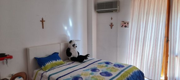 6 rooms Apartment in Soverato, Italy No. 86021 8