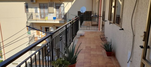 6 rooms Apartment in Soverato, Italy No. 86021 11